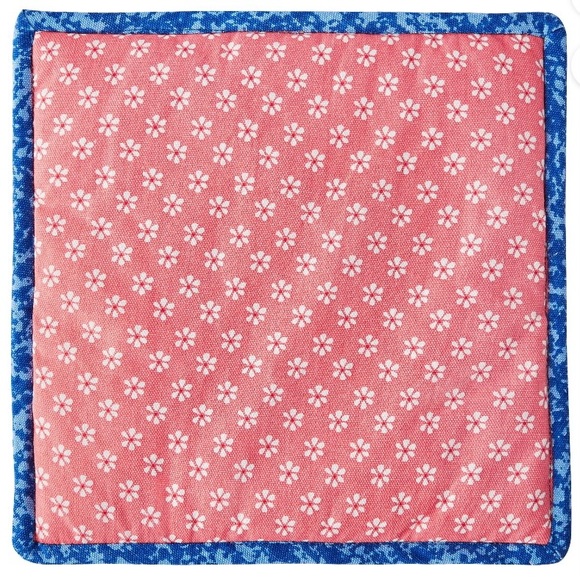 The Pioneer Woman Quilted Animal Trivet, Cow - Picture 3 of 4